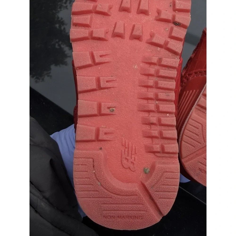 New Balance Toddler Sneakers Red Size 5 US Kids Shoes IC574S2